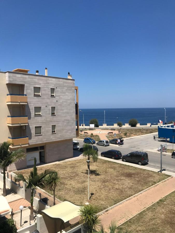 Lo Scoglio Bed & Breakfast Polignano a Mare Exterior photo